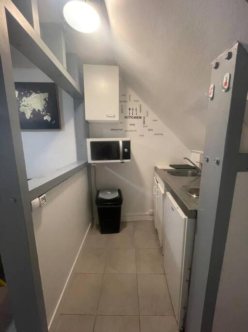 Appartement Cosy Centre Ville Melun Buitenkant foto